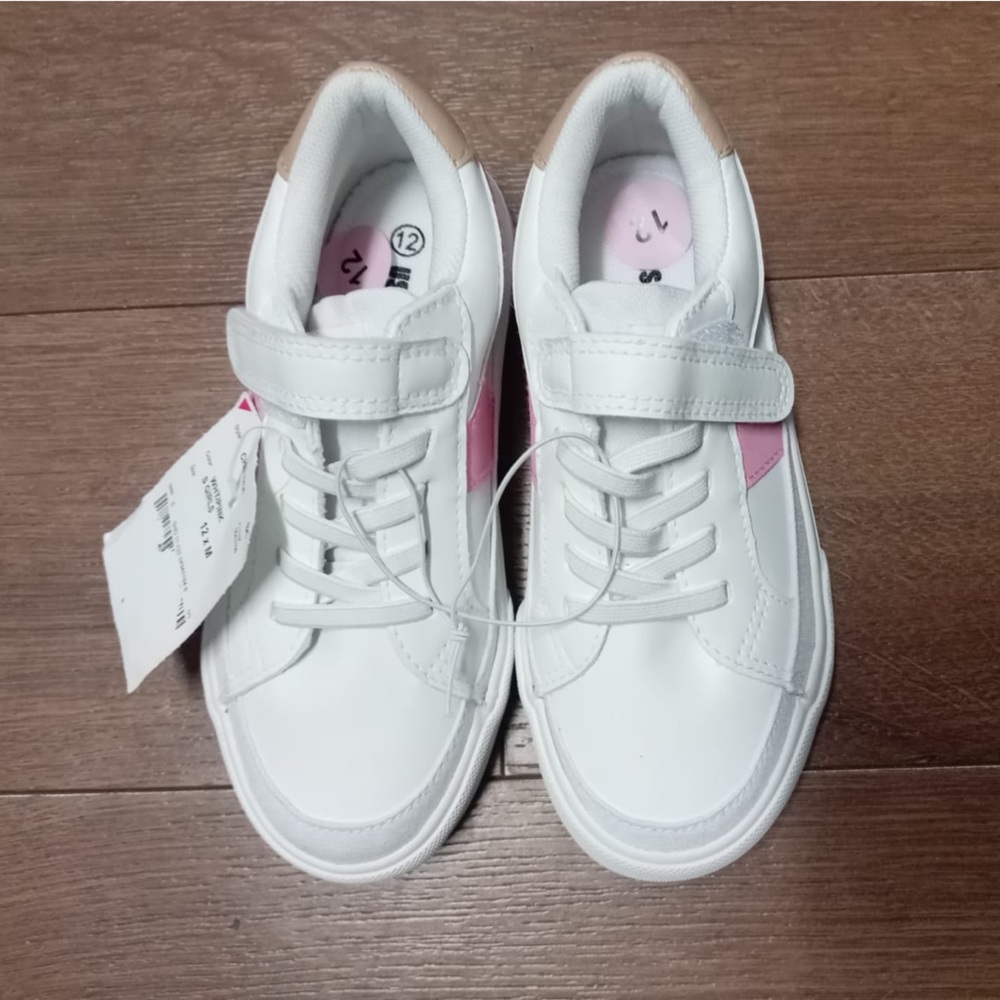 White & pink shoes girl